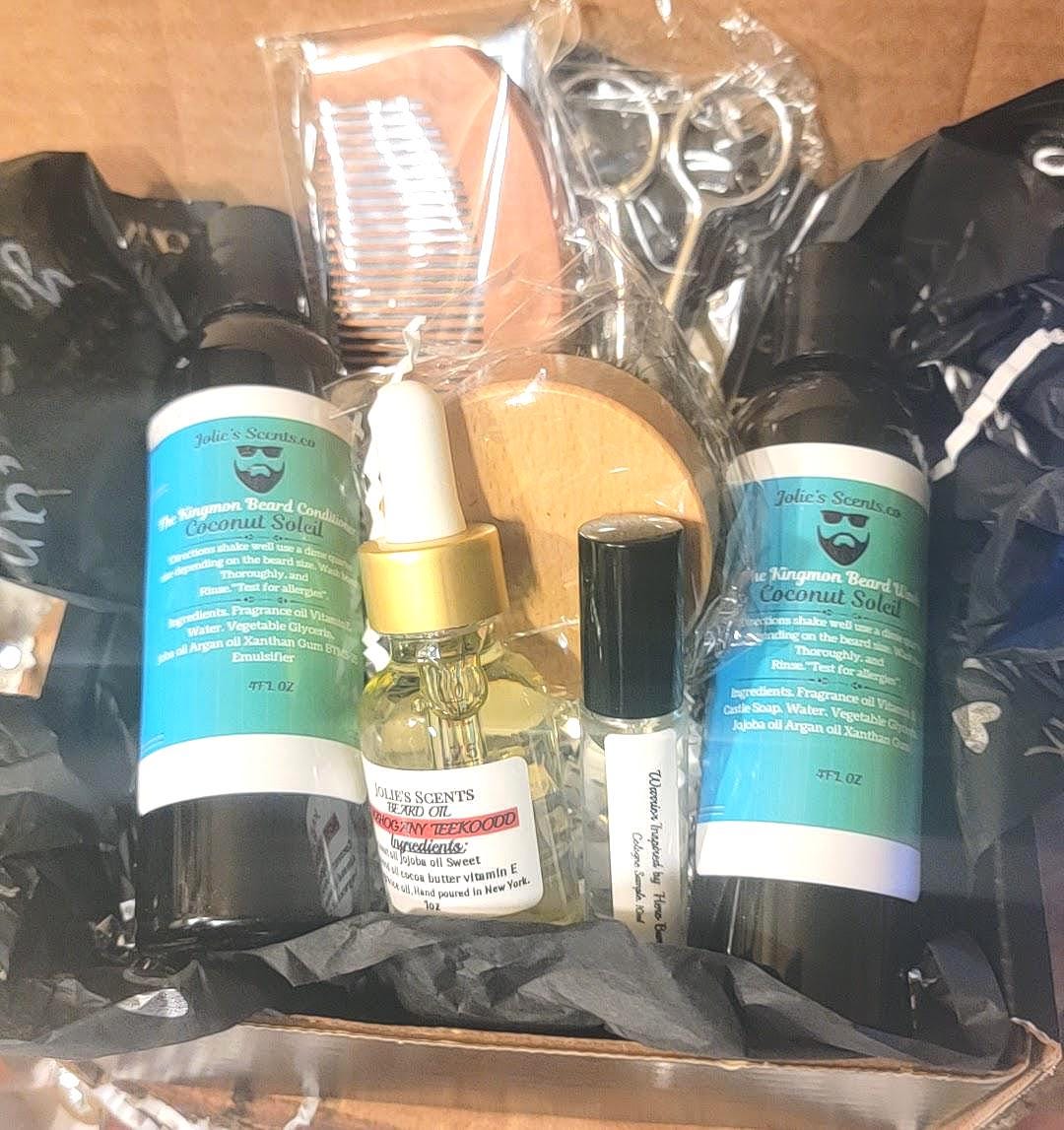 Men's Beard Care Gift Set: Wash and Conditioner, Moisturizing Hydrating All-in-One Kit