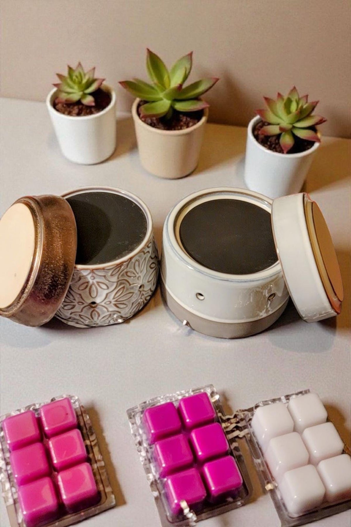 2-in-1 Candle Wax Warmer | Decorative Aromatherapy Home Decor