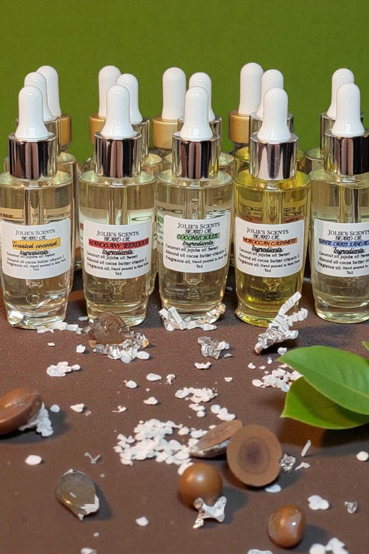 Natural Beard Oil Grooming Gift Set | Vitamin E & Jojoba Oil, Comb Included - Perfect for Him!